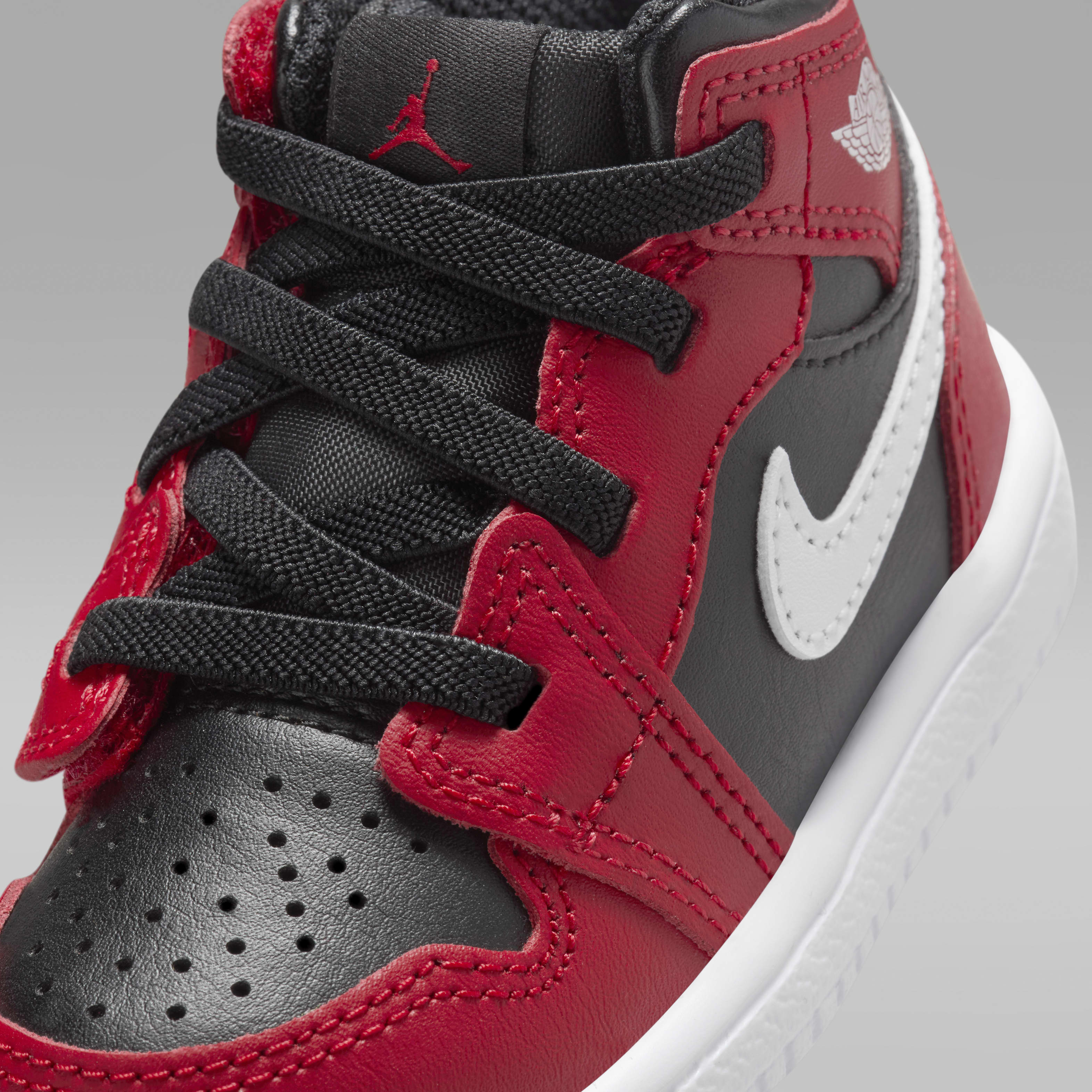 Red jordan baby shoes on sale